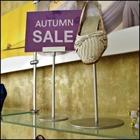 sign stands retail display 200
