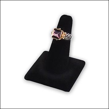 Black Velvet Single Ring Display