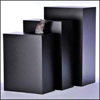 rectangular pedestals 200