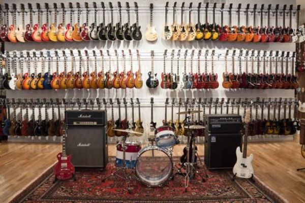 guitar-store-design6960CFA0-E08F-0F99-5E3A-2D4DE6426B06.jpg