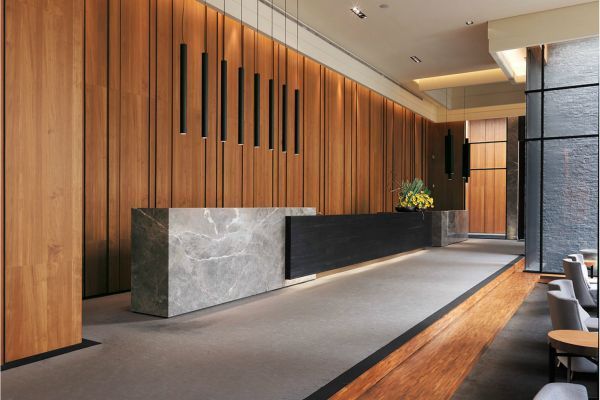 hotel-reception-desk-251AB0DCF-8A9C-DDAE-AB75-73392DA32CA4.jpg