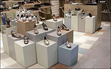 custom shoe display samples r3 006 1